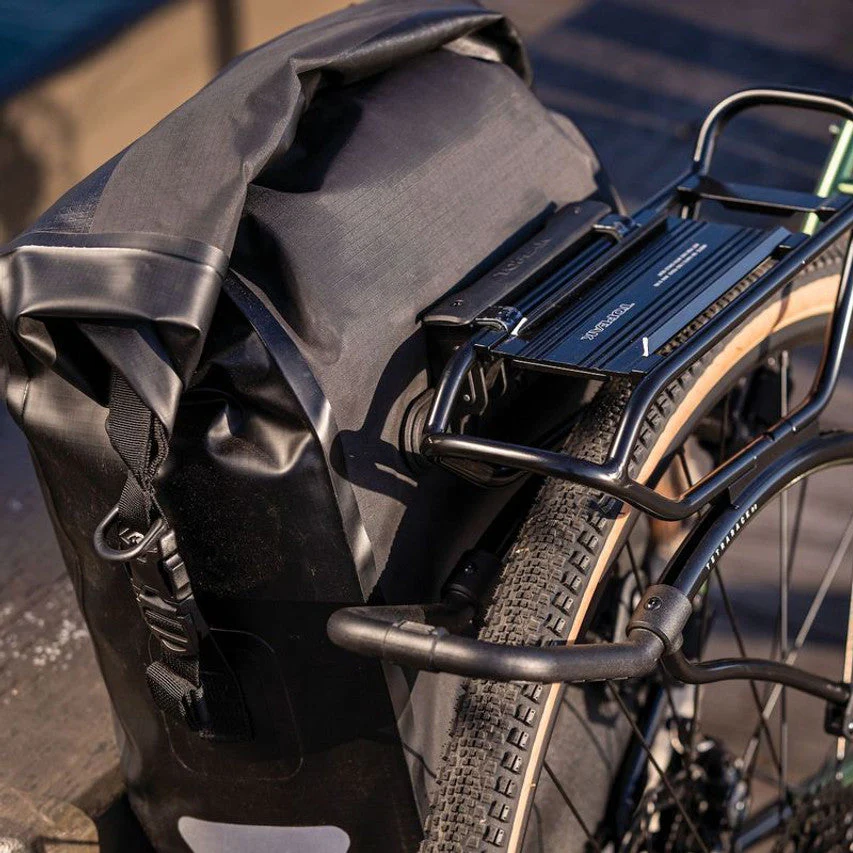 Topeak Pannier Dry Bag Black 16L - Image 6