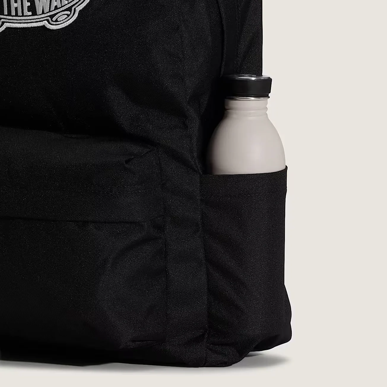 Vans Old Skool Classic Backpack - Bungee Cord - Image 4